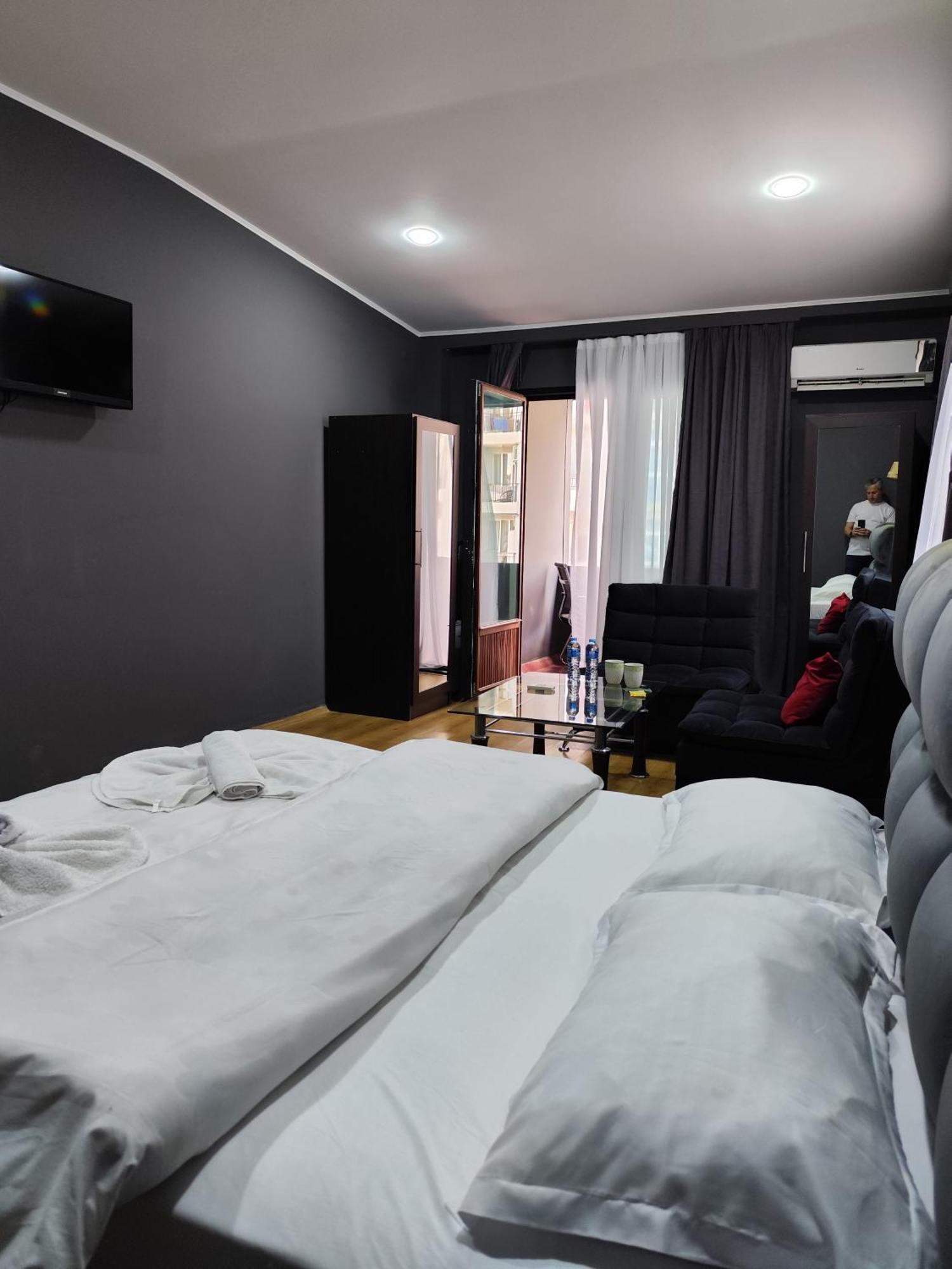 Hotel 770 باتومي المظهر الخارجي الصورة